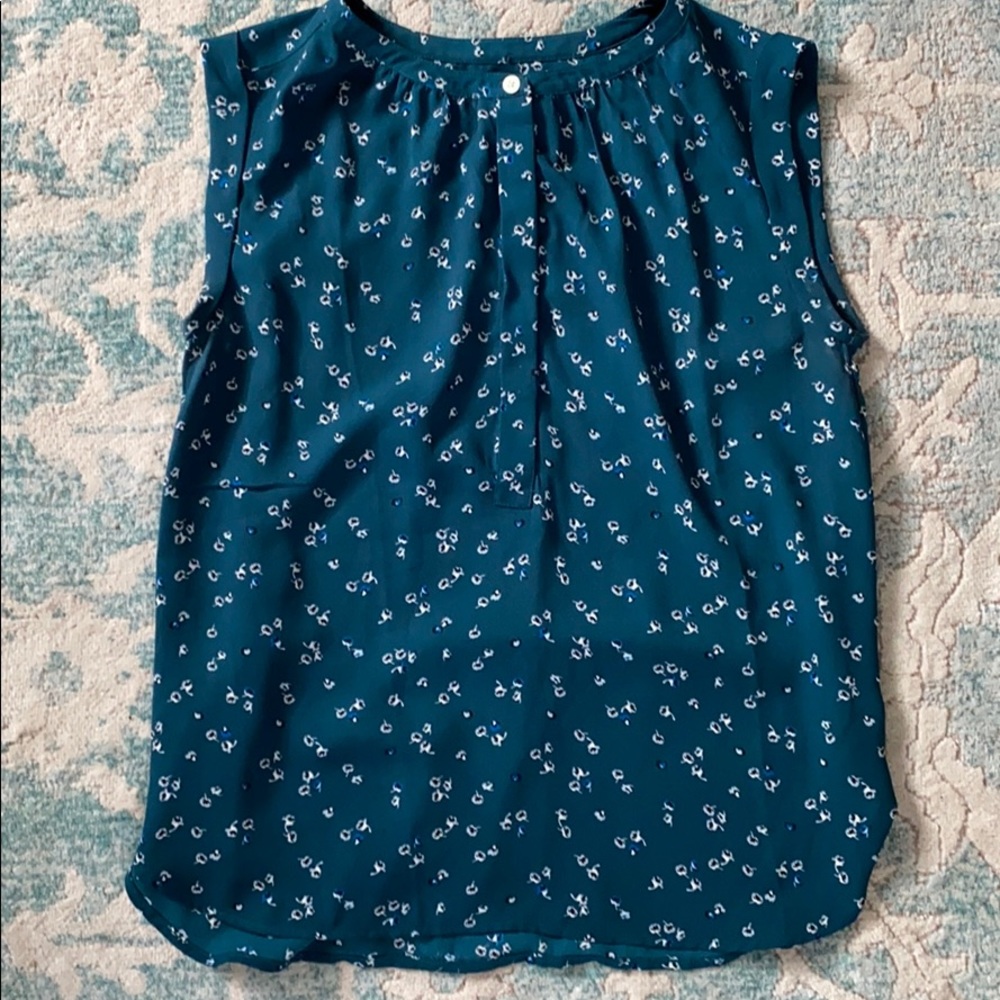 Loft Teal Floral sleeveless popover shirt / blouse